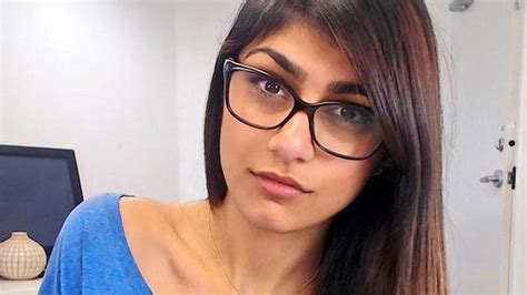 Vídeos pornôs com Mia Khalifa Em Portugues 